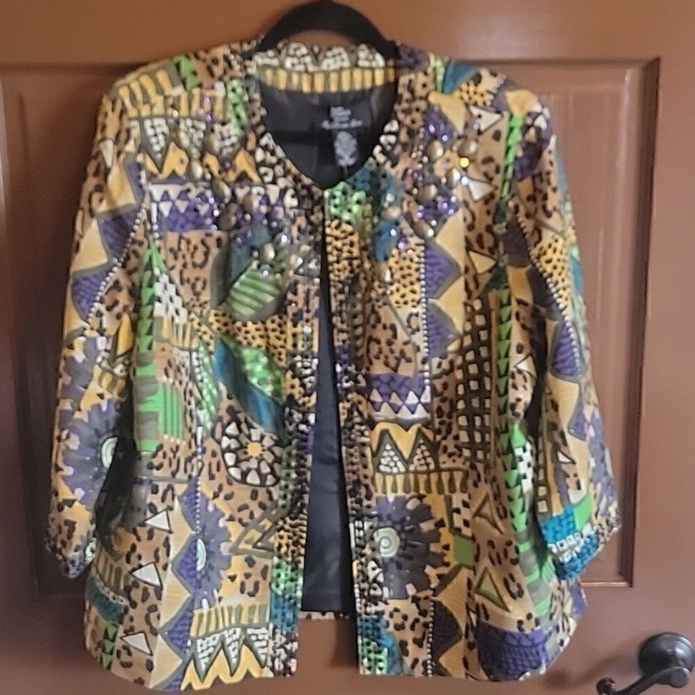 Trenz-Silk purple & green print jkt. 1X. NWT. 3/4 Sleeves. Round neck.